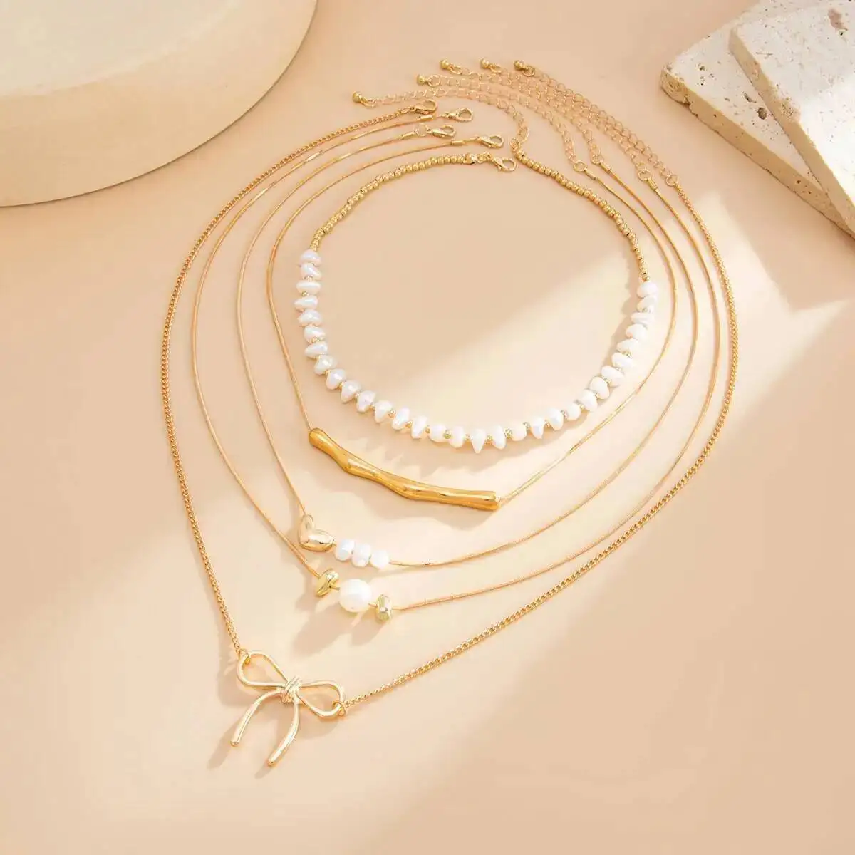 

SHIXIN 5Pcs/Set Trendy Imitation Pearl Chokers Necklaces for Women Exquisite Gold Color Bowknot Heart Pendat Necklace Lady Gift