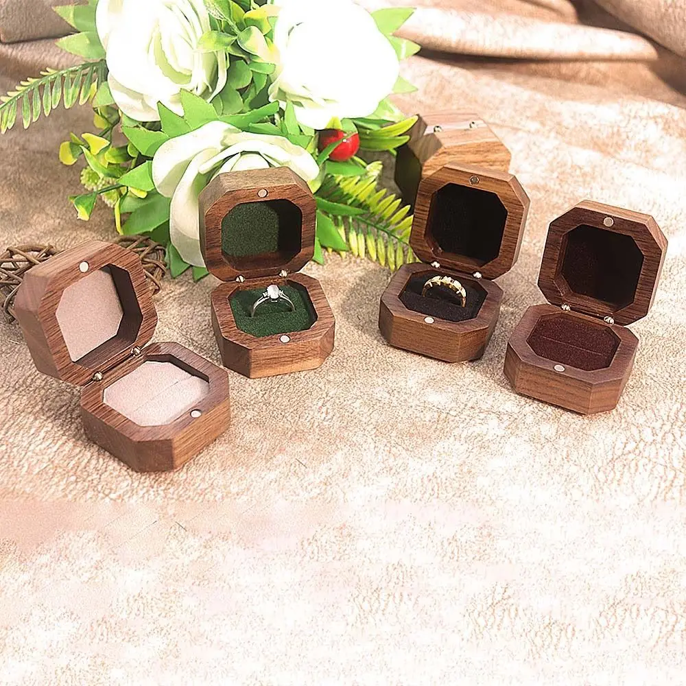 Aksamitne drewniane pudełko na pierścionki Retro Wykwintne kolczyki Taca ekspozycyjna Organizer biżuterii Kolczyki do uszu Etui Pierścionek Uchwyt na kolczyki Ślub