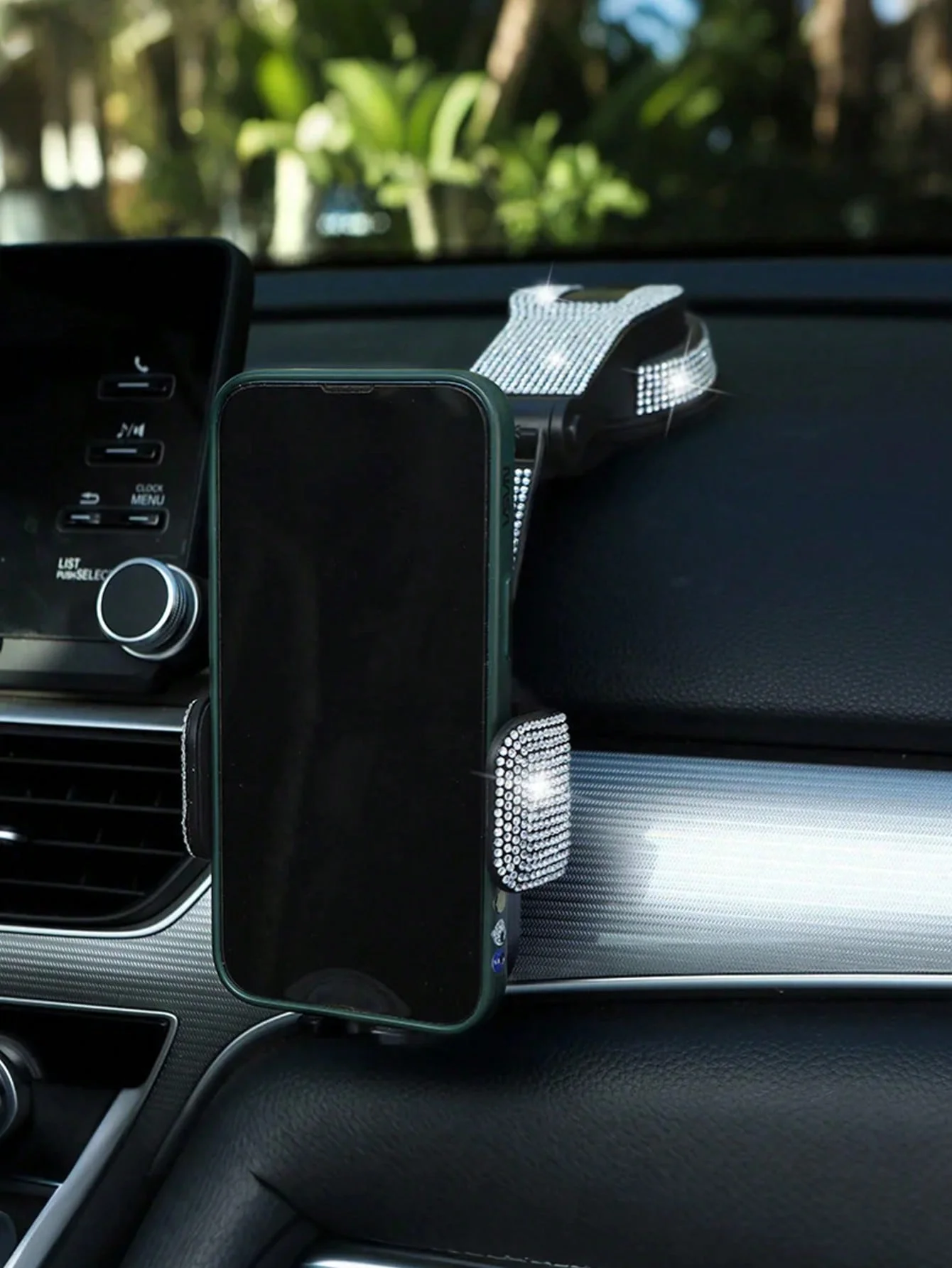 حامل هاتف السيارة مزين بالألماس - قاعدة شفط ميكانيكية مع 360 درجة ° دوران، ذراع قوي وقفل صامت، مناسب عالميًا #3