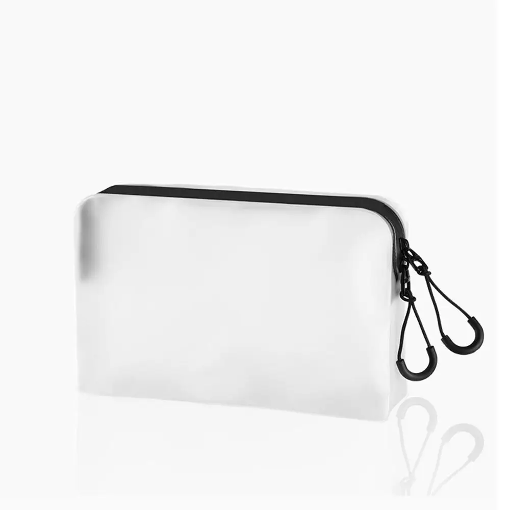 Bolsa de película suave para mujer, neceser de TPU transparente mate, estuche de maquillaje de viaje con cremallera, organizador de maquillaje transparente, bolsas de aseo de baño