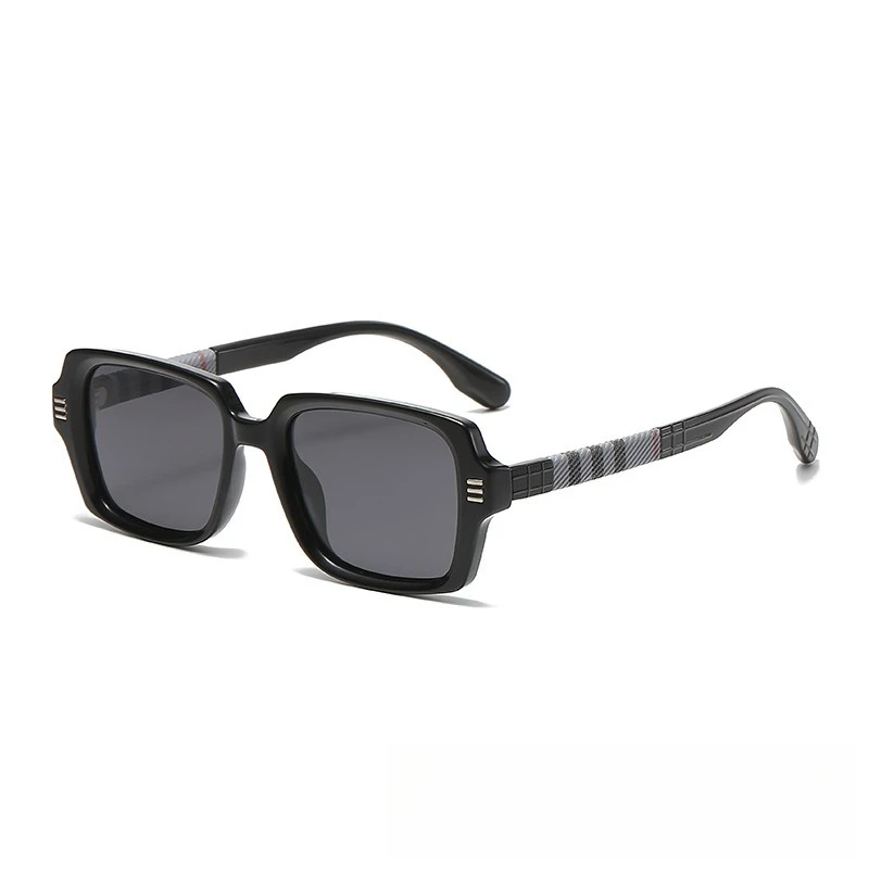 

​​2025 Small Square Polarized Sunglasses, UV400 Luxury Vintage Retro Anti-Glare Lightweight Unisex for Driving & Fashion​​