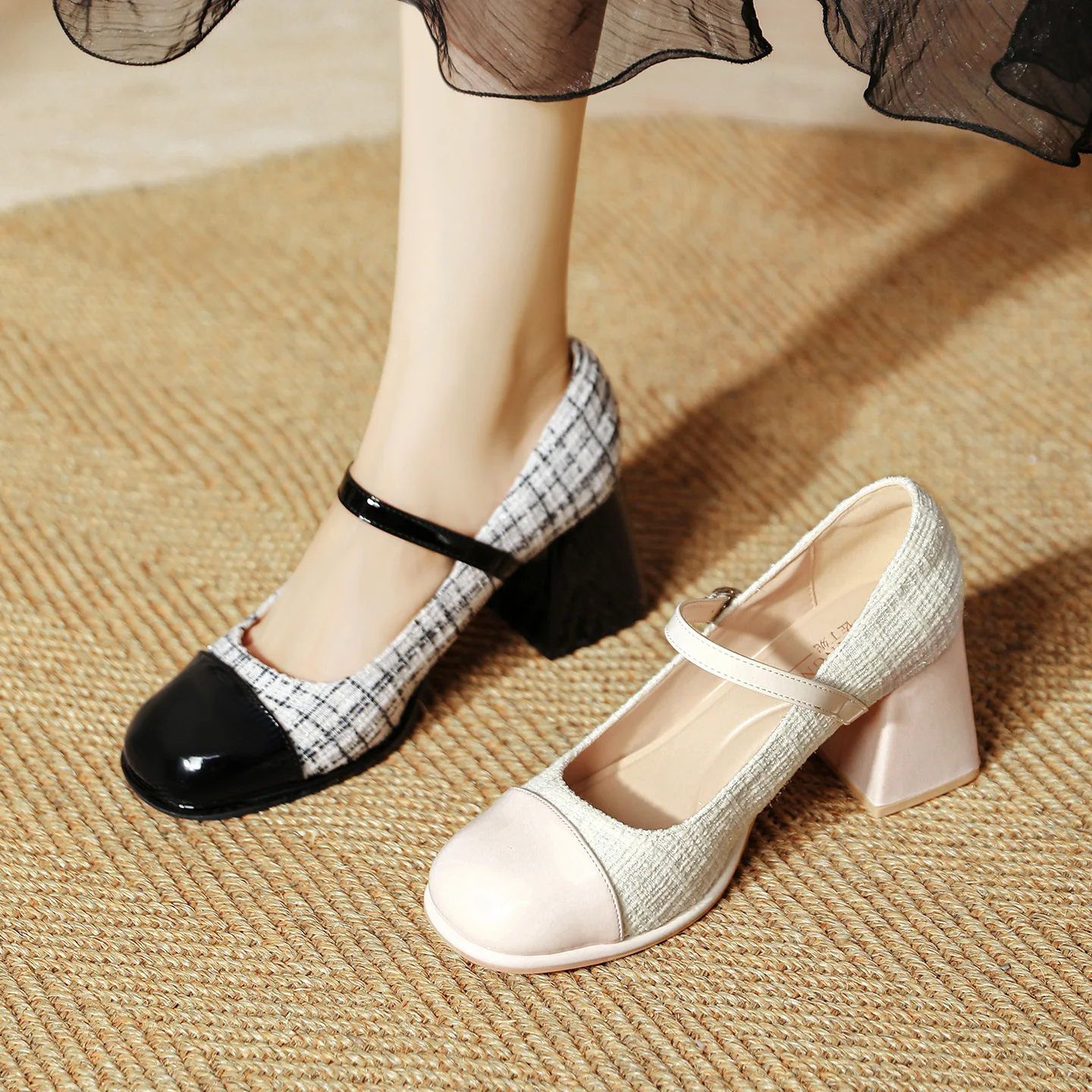 

2026 Women's Two-Tone Plaid Mary Jane Shoes - Chunky Block Heel Ankle Strap Pumps for Daily/Party/Casual Small Size 30-44