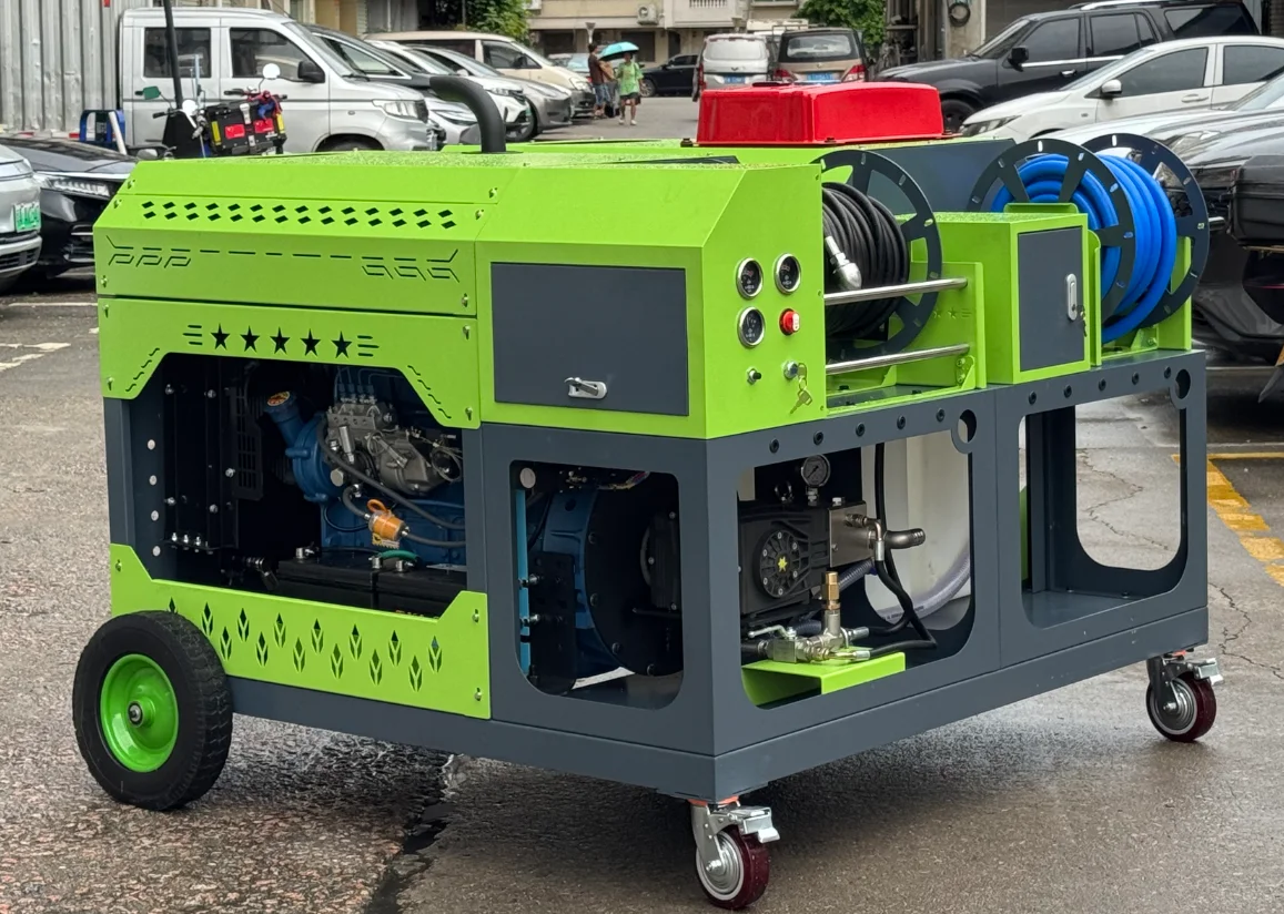 Industrial Drain Machine Sewer Cleaning Machine 300Bar 60L/min Diesel Jetter Sewer Machines for Municipal Usage