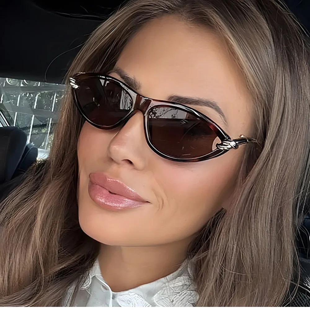 2026 Trendige Cat-Eye-Sonnenbrille für Damen – Luxuriöse Outdoor-Sonnenbrille mit UV-Schutz im Punk-Vintage-Stil – Detail 3