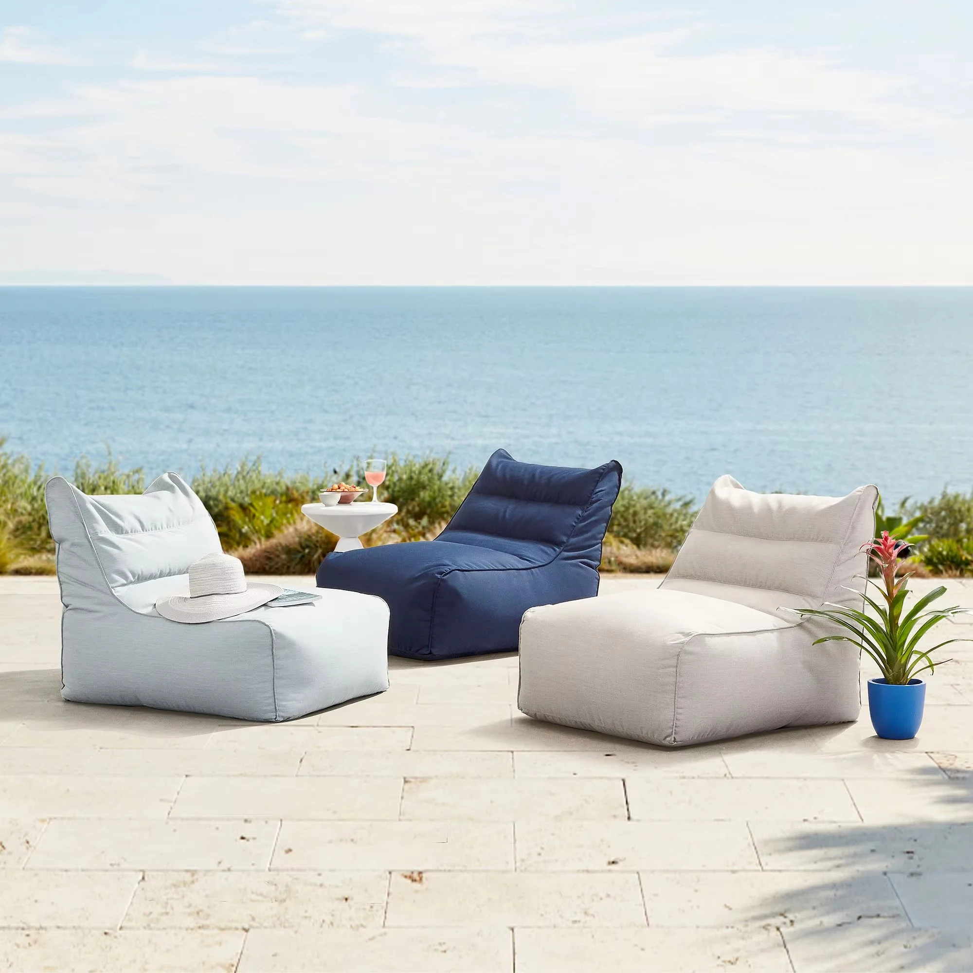 

Custom Courtyard Garden Beanbag Modern Design Outdoor Bean Bag Chair Waterproof Lazy Sofa Single Seat Colorful Sofa Lounger