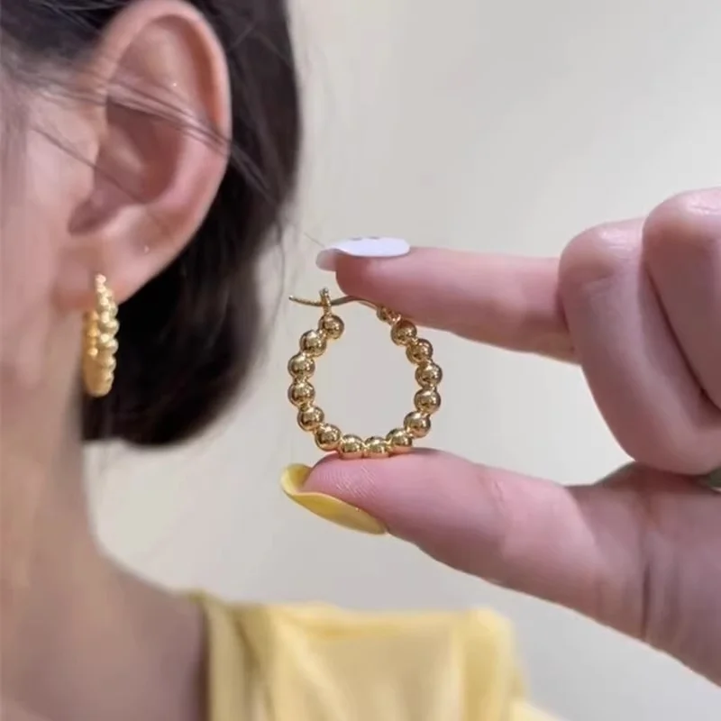 

Luxury 18K Gold Circle Earrings for Women AU750 Exaggerated Hoop Ear Clip with Pearls, Unique Boho Minimalist Statement Jewelry