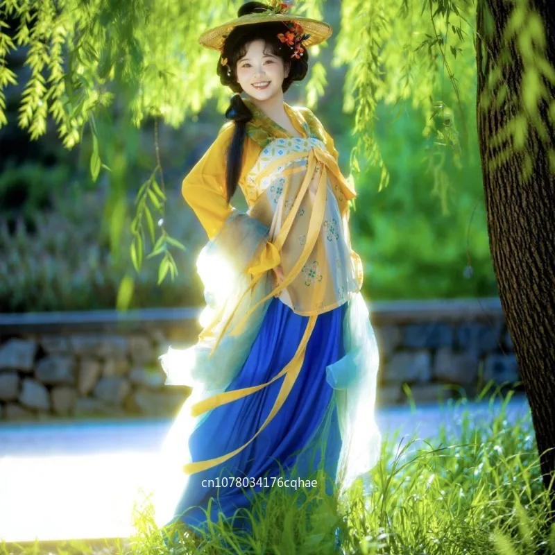 

Adult Tang Restoration Style Hanfu Set, Round Collar Shirt, Tang Beizi & High Chest Skir