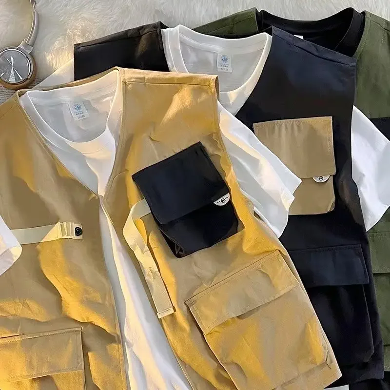 

Multi Functional Summer Vest for Men Lightweight Techwear Cargo Jacket with Zippered Pockets Streetwear Outdoor Dual Use Cape