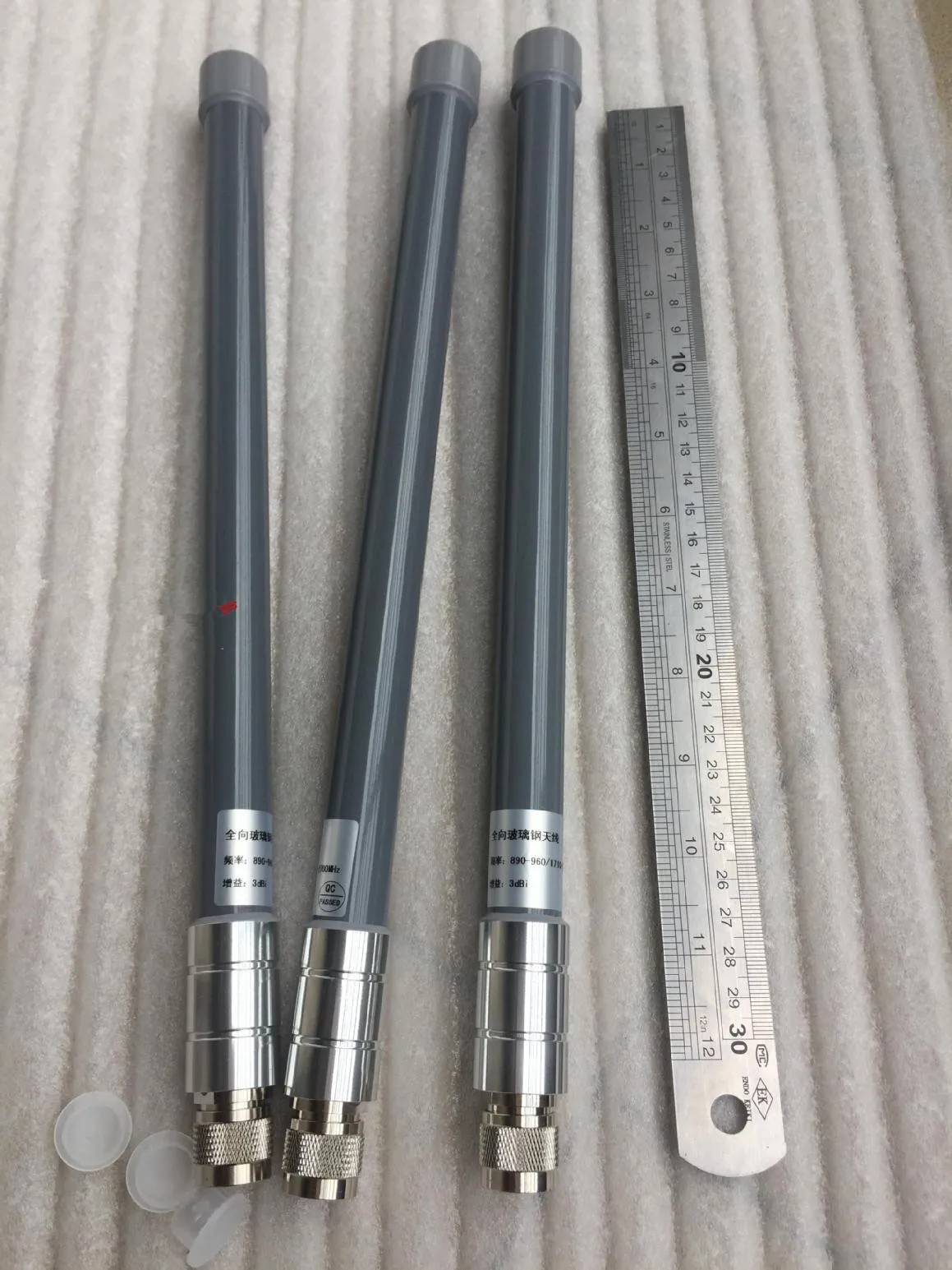 

4G LTE 890-2700M fiberglass antenna N male type lte antenna 890-960M 1710-2700MHz 3dBi