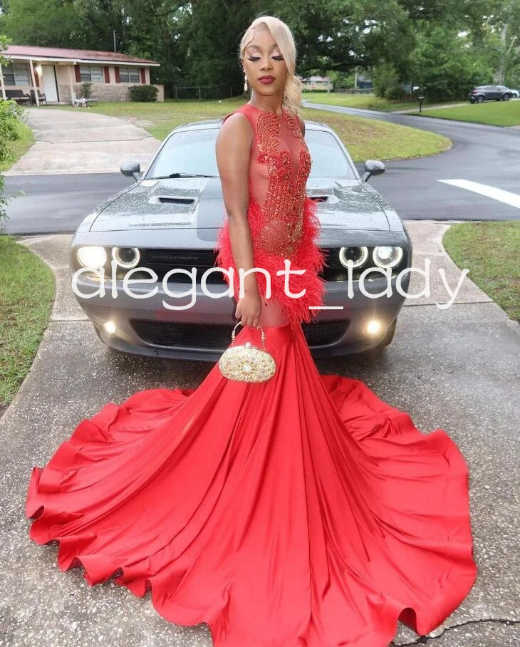 Red African Sparkly Trumpet Evening Pageant Dresses for Women Luxury Diamond Feather Black Girl Prom Celebrity Gown