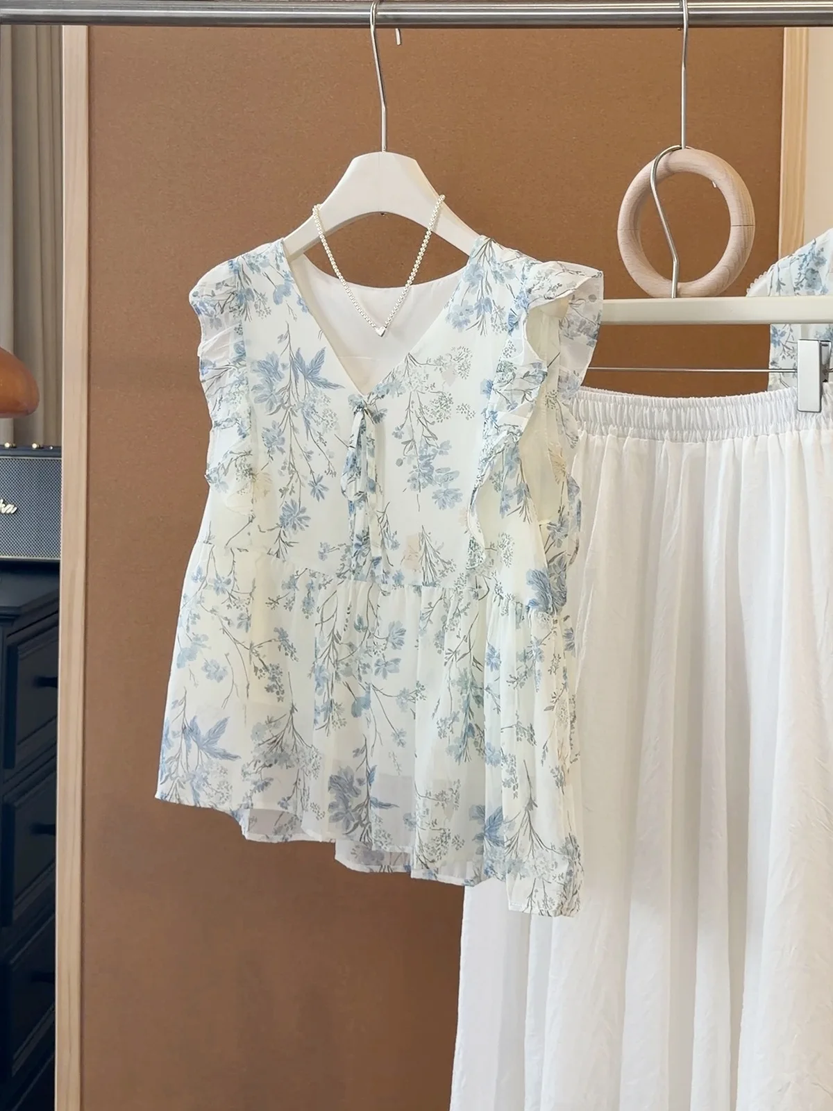 Sweet Blue Floral Chiffon Peplum Blouse V Neck Ruffle Cap Sleeve Tie Waist Sleeveless Tops Women Elegant Casual Babydoll Shirt