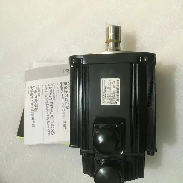 Yaskawa SGMGH-13ACA6S Servo Motor New In Box Warranty 1 Year