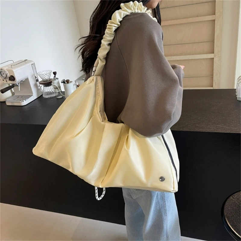 Women Bag Large Capacity Shoulder Bag Drawstring Sport Bag Casual Crossbody Bag Nylon Commuting Bag Simple Gym Bag