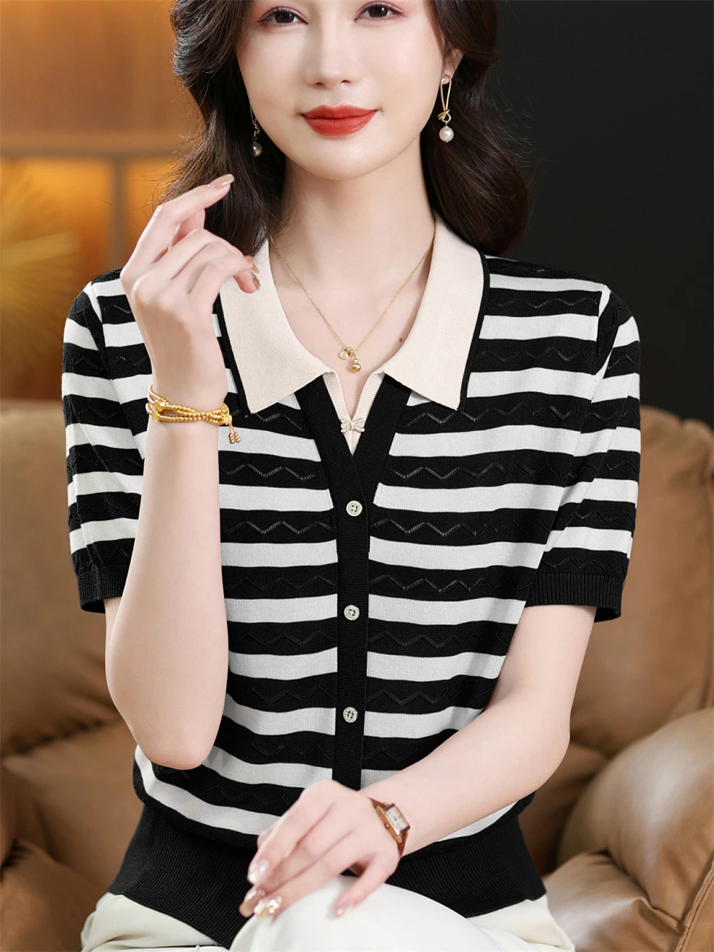 

Faionable Ice Silk Knitted ort Sve T-irt for Middle-Aged And ly with Stripe Pattern Thin Summer Top Overhead