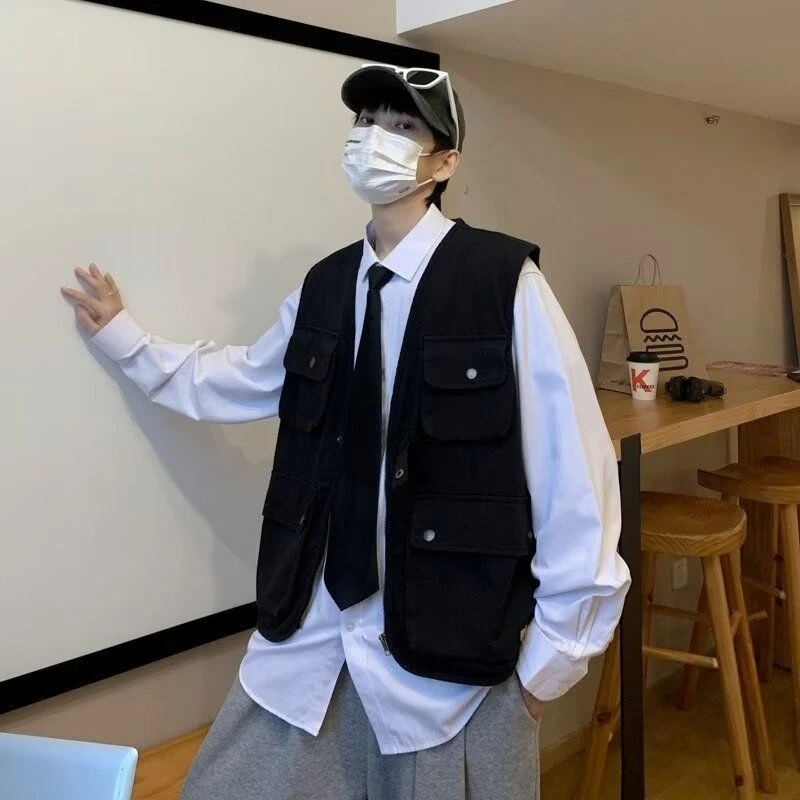 

Lightweight Breathable Sleeveless Waistcoat Retro Workwear Vest with Multiple Pockets Unisex Jacket for Outdoor Hiking Fishing