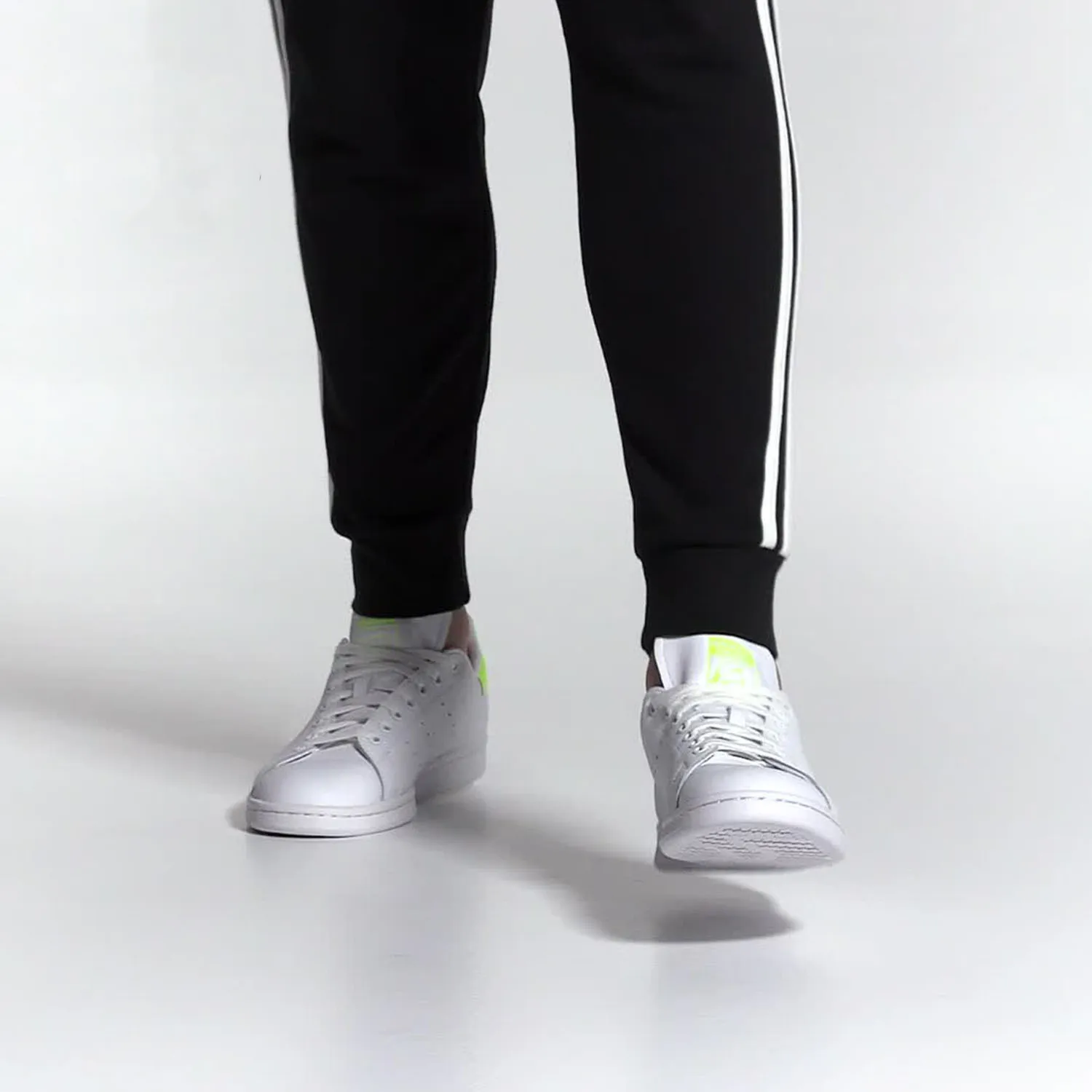 

Adidas genuine clover STAN SMITH men's and women's classic sports white shoes EE5820