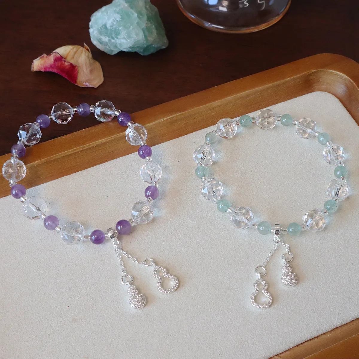 

Natural Amethyst/Green Strawberry Quartz/White Crystal Cut Beads Beaded Strand Women's Bracelets Zircon Gourd Charm Bangles