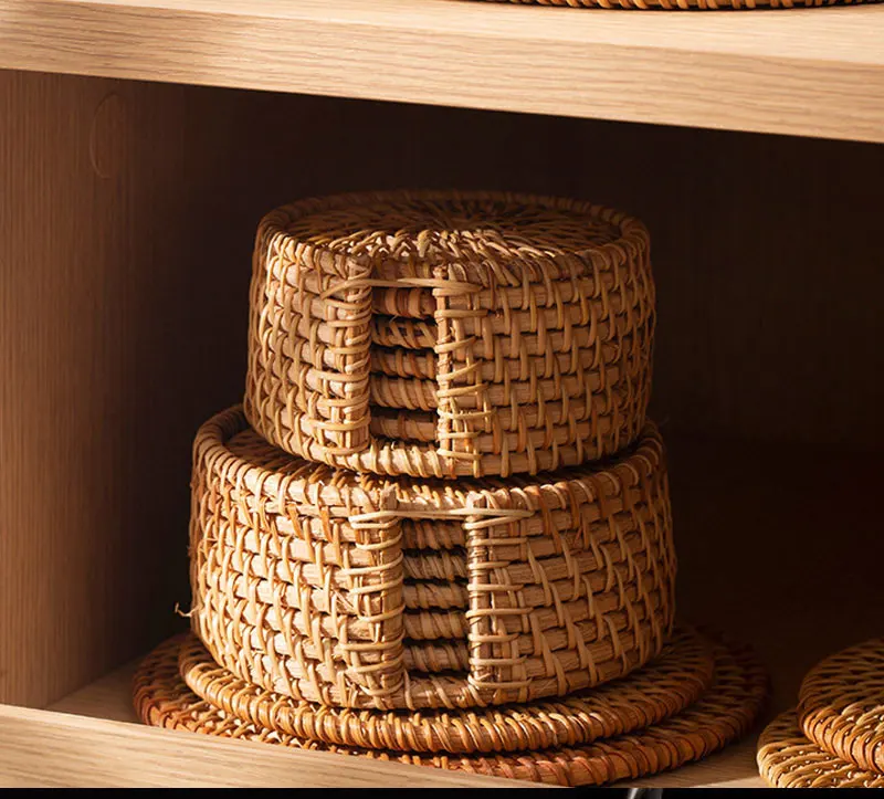 Herbstliches handgewebtes Rattan-Untersetzer-Set: Kreative runde Tassen- und Schalenunterlagen für Esszimmer und Tee – Isoliermatten aus Rattan – Detail 8