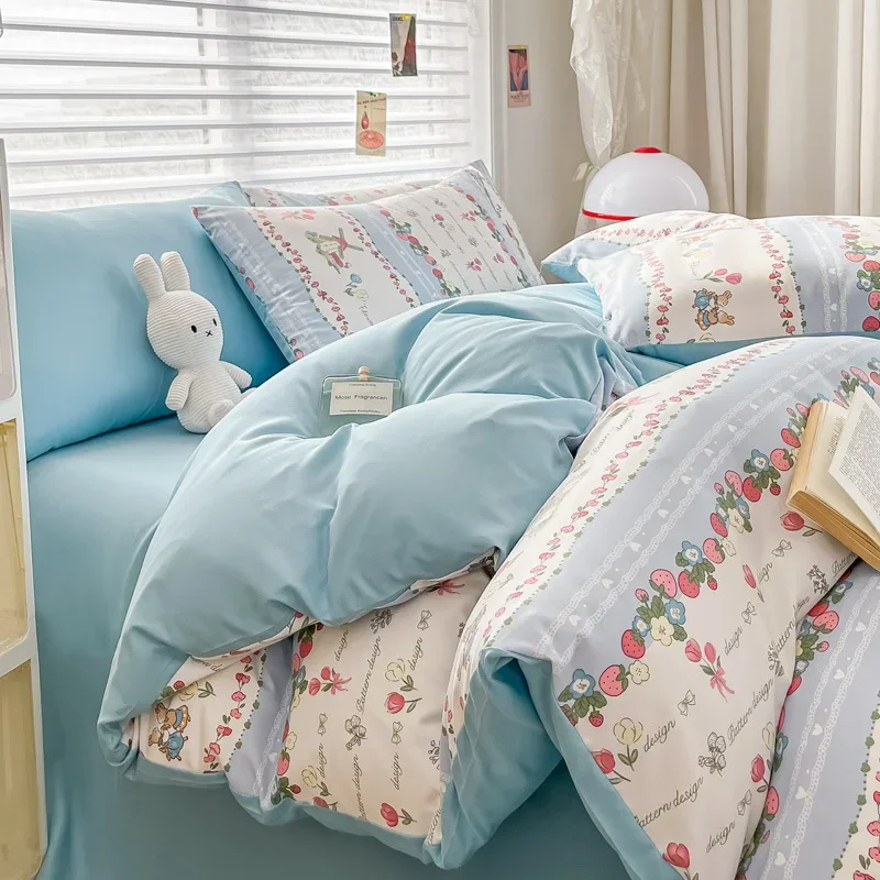 Class A maternal and infant grade small fresh washed glutinous cotton four-piece set spring and summer quilt cover bed hat