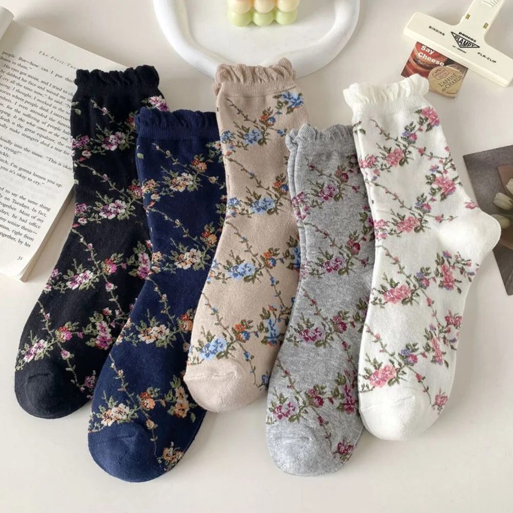 

3 Pairs Fashion Ruffle Hem Socks For Women Cute Flower Autumn Winter Middle Tube Woman Socks Sweet Lolita Casual Sokken Female