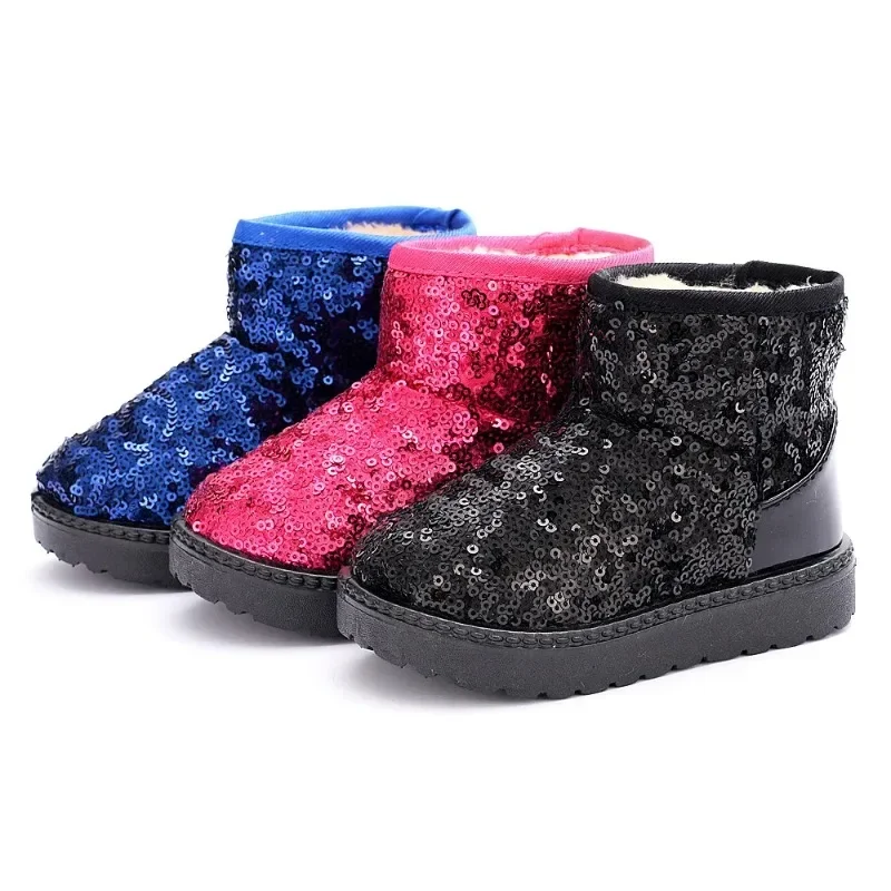 Botas cortas de algodón de lana para niños, botas de nieve bajas y gruesas para niñas, zapatos de algodón cómodos de Color sólido con lentejuelas cálidas para niños