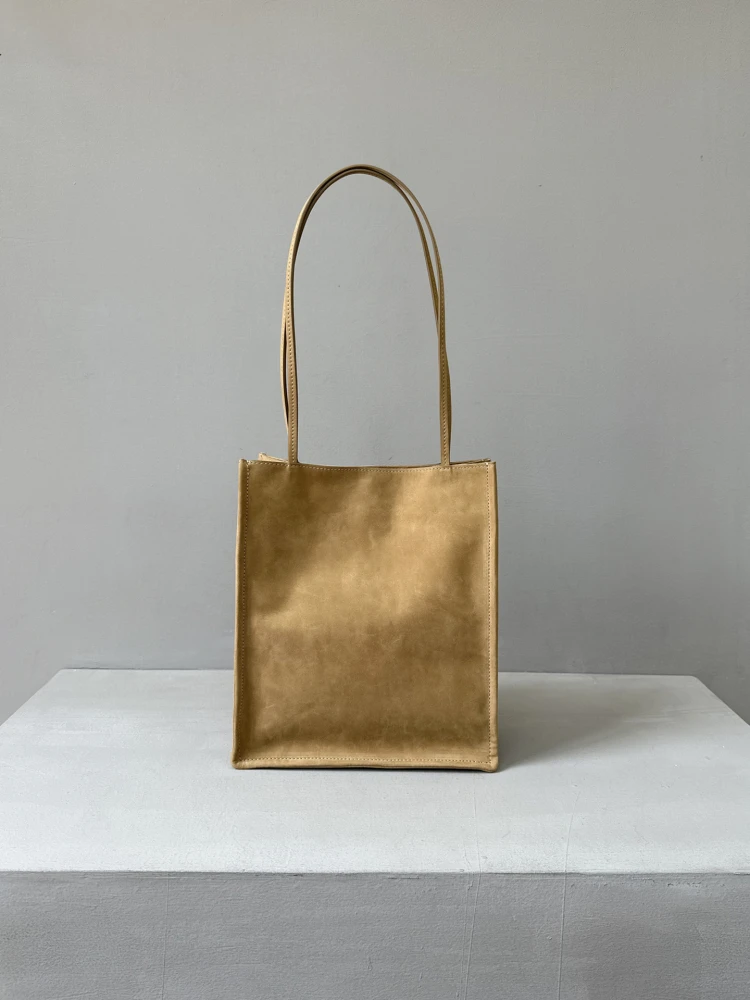 

Замшевая сумка-тоут с верхним слоем песочного цвета из натуральной кожи, женская сумка на одно плечо с подмышками, новинка 2025 года, повседневный кошелек