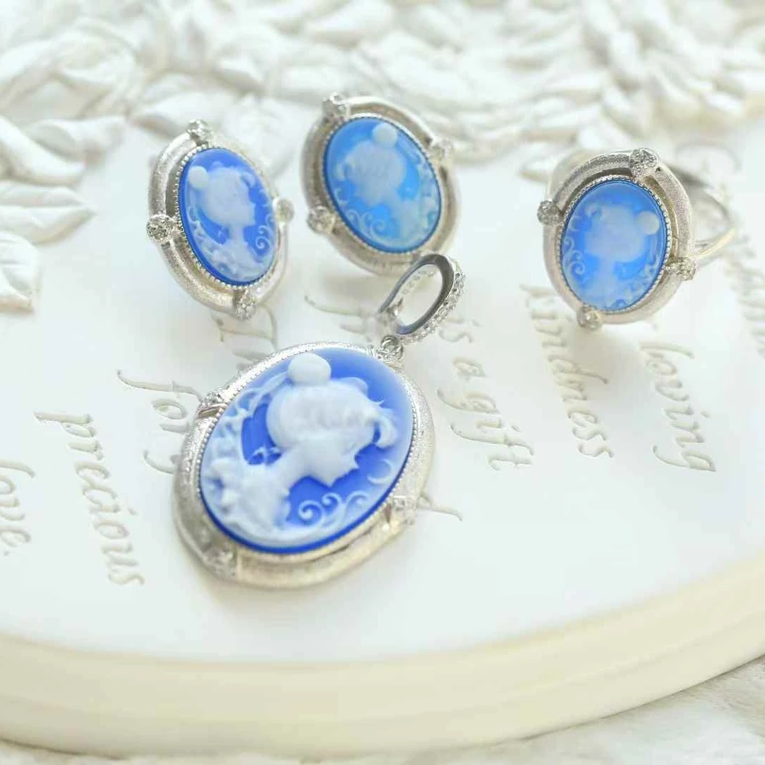 

Exquisite Agate Cameo Series Jewelry Set Featuring Relief Cartoon Characters Pure Silver Inlaid Pendant Ring And Earrings Ideal