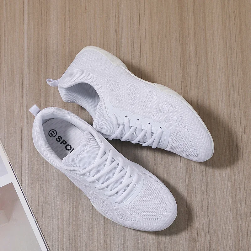 Women Fashion Dance Shoes Cheerleading Sneakers Gym Dance Shoes Lightweight Women Jazz Dancing Footwears