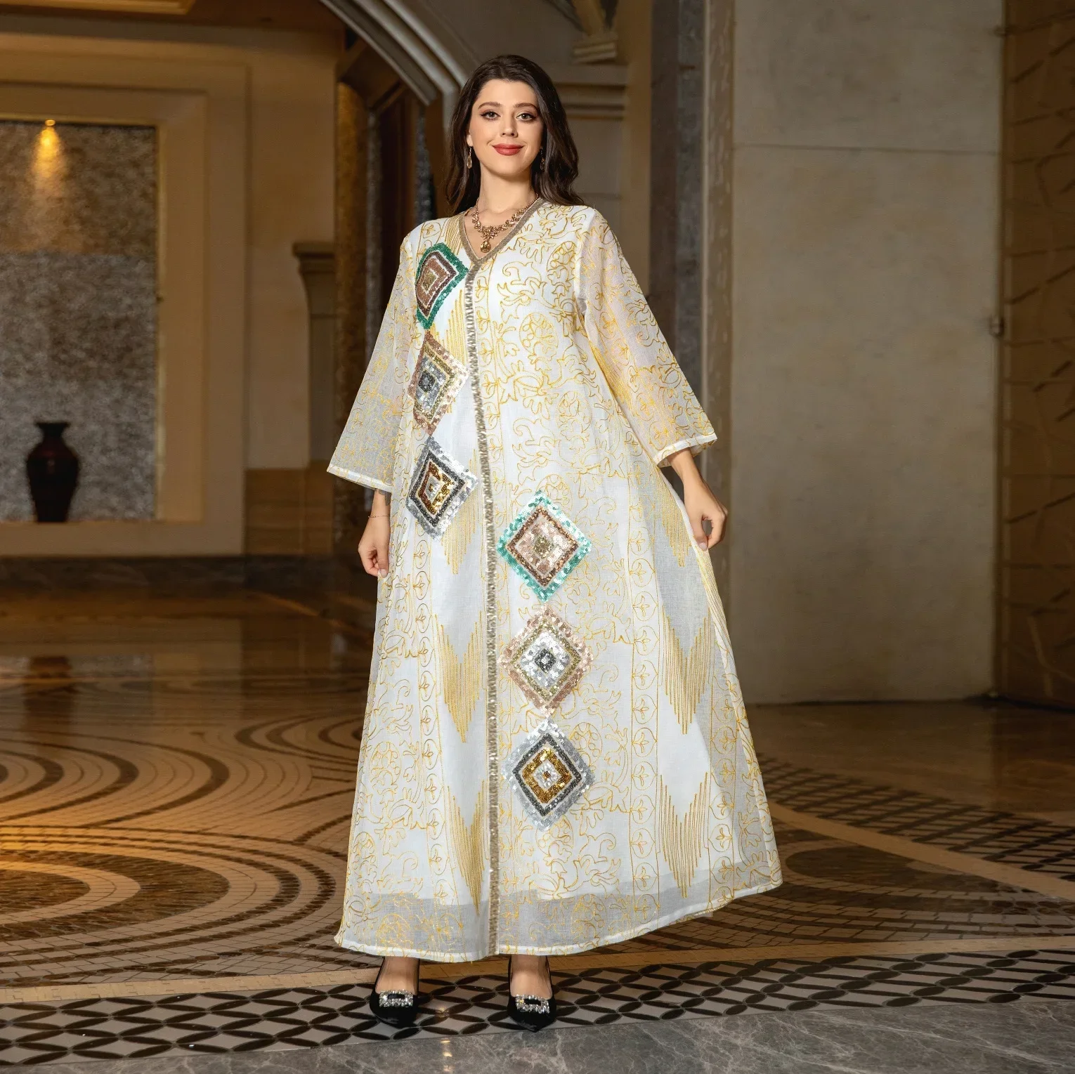 Middle Eastern Dubai Kaftan Sequins Indian Dresses Prom Abaya White Chiffon Pullover Embroidered Dress Muslim Dinner Robe