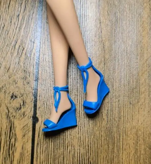 High Heels Puppe flache Füße Schuhe weiße Stiefel Geschenke Zubehör für Ihre 1/6 Barb Puppen TpQ88 – Detail 10