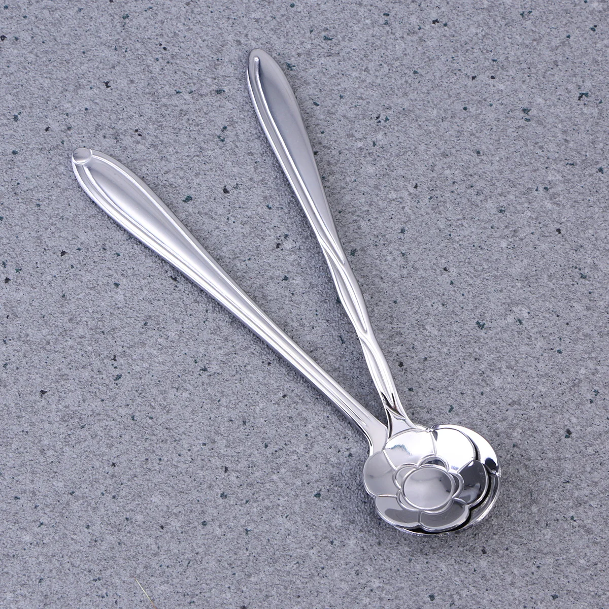 

8PCS Stainless Steel Petal Spoons Smooth Polished Anti Rust Coffee Tea Ice Cream Shaped Kitchen Bar