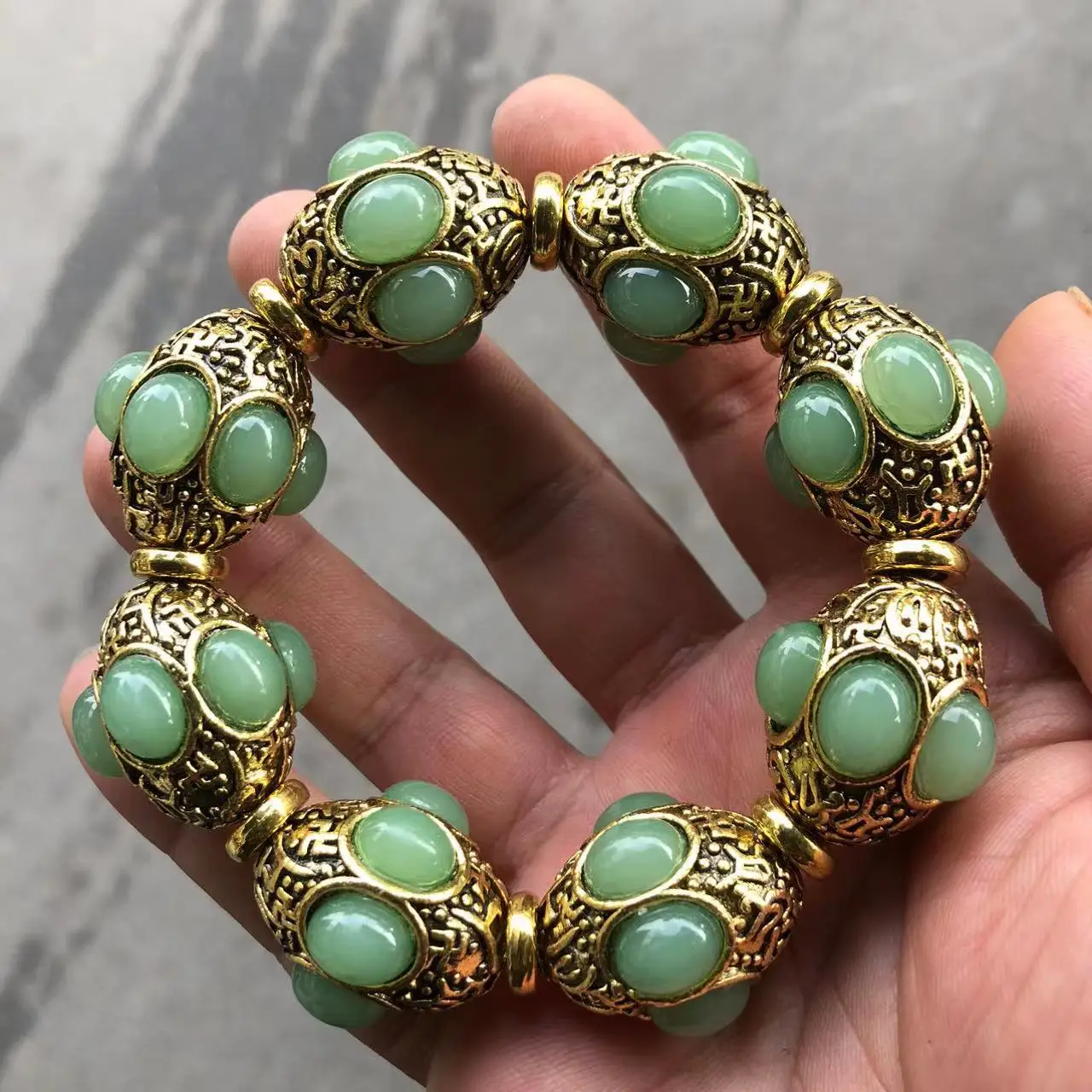Vintage Bronze Inlaid Green Jade Bead Bracelet Chinese Retro Ethnic Lucky Healing Stone Bangle Men Women Antique Jewelry Gift view 2