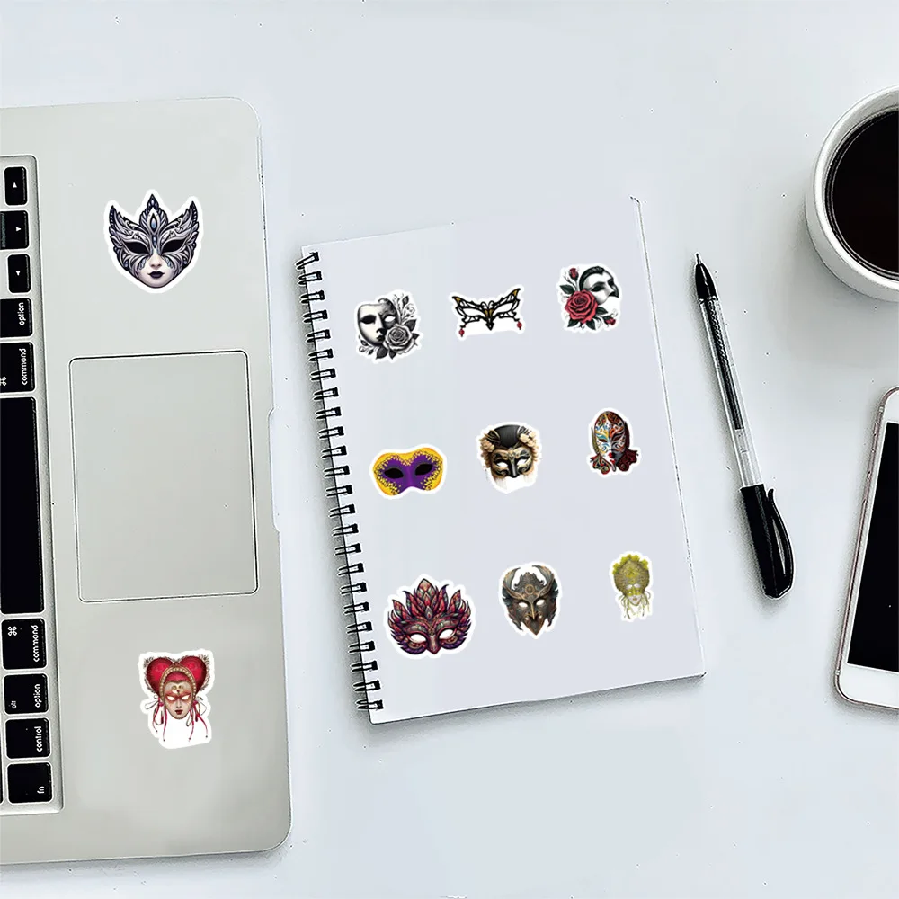 50/100PCS Maschera Cartoon Adesivi Festa in maschera Graffiti Decorazione fai da te Giocattolo divertente Decalcomanie Laptop Chitarra Auto Bici Skateboard