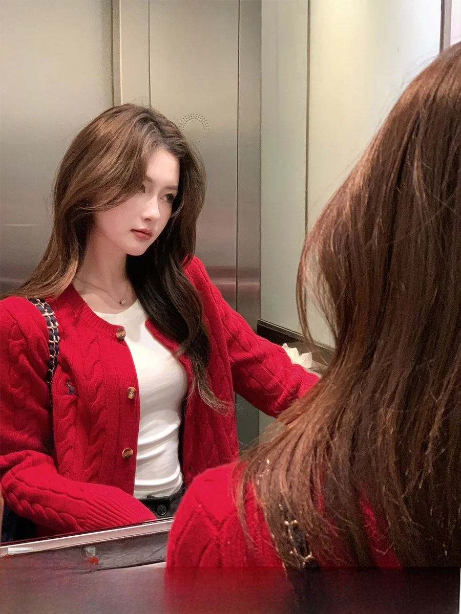 

New Zealand Wool Knitted round Ne Cardigan Women's Slim Fit Top Kangaroo Embroidery Long Sve ort Length Commute Sle