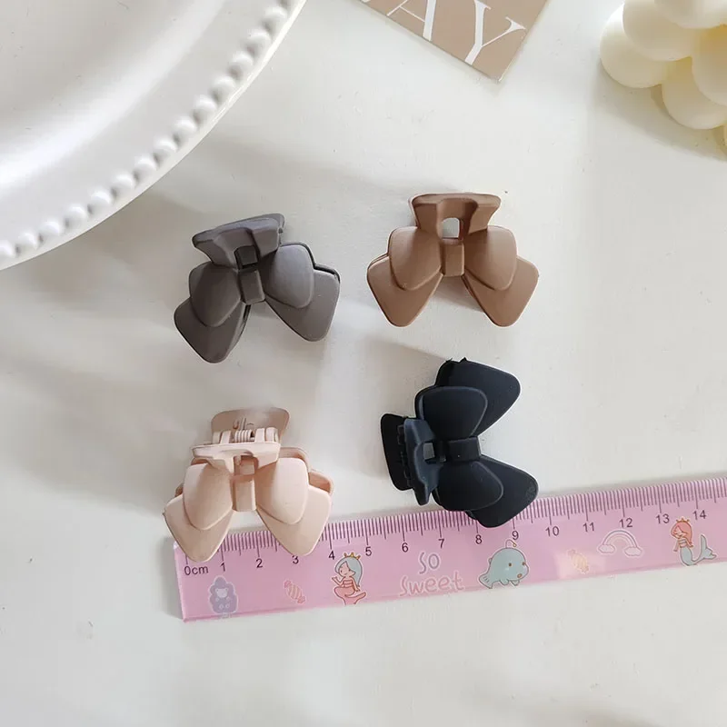Hot 4pc Lovely Vintage Khaki Style Hair Claw Clips dla kobiet Girls Retro Hairpin Headband for Hair Accessories Headwear Ornament — zdjęcie 5