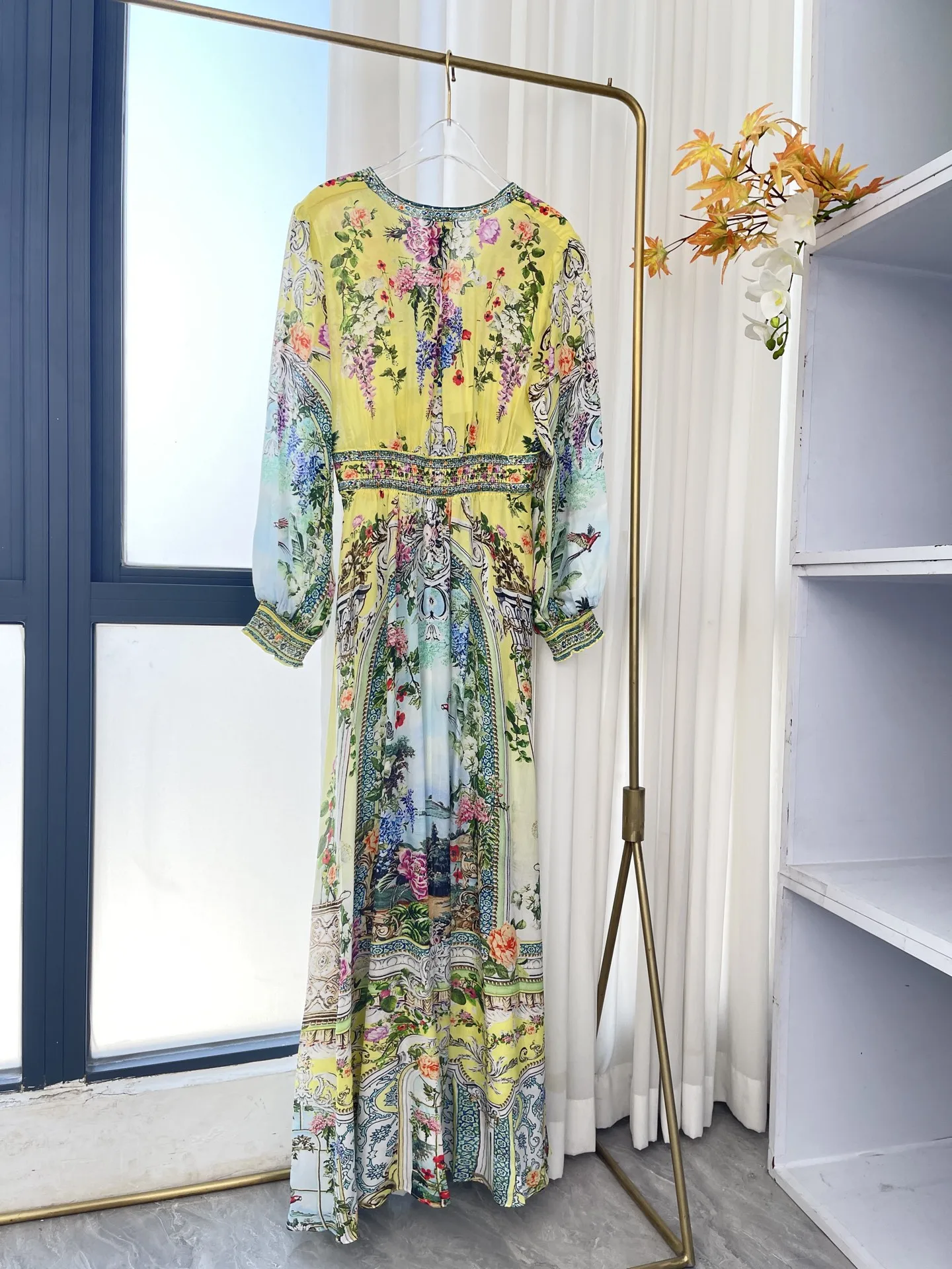 

Yellow Floral Print Long Sleeve Diamonds V Neck Midi Dress 2025 New Design