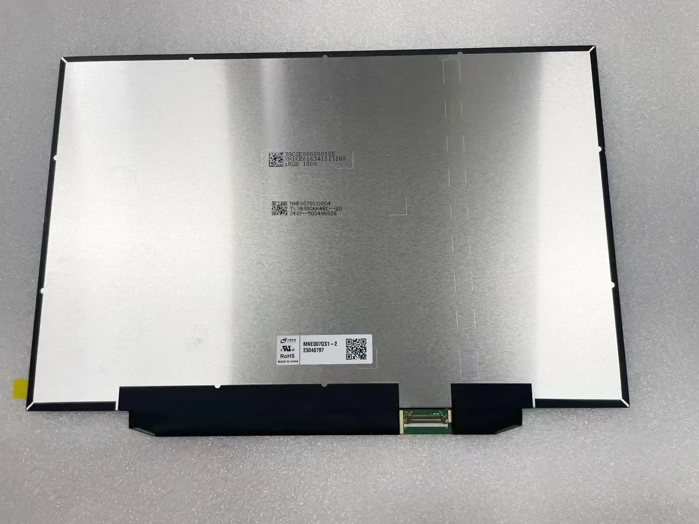 

MNE007QS1-2 60Hz 300nits 14.0" IPS Laptop LCD Screen Panel Display 1920x1200 30Pin 100% sRGB