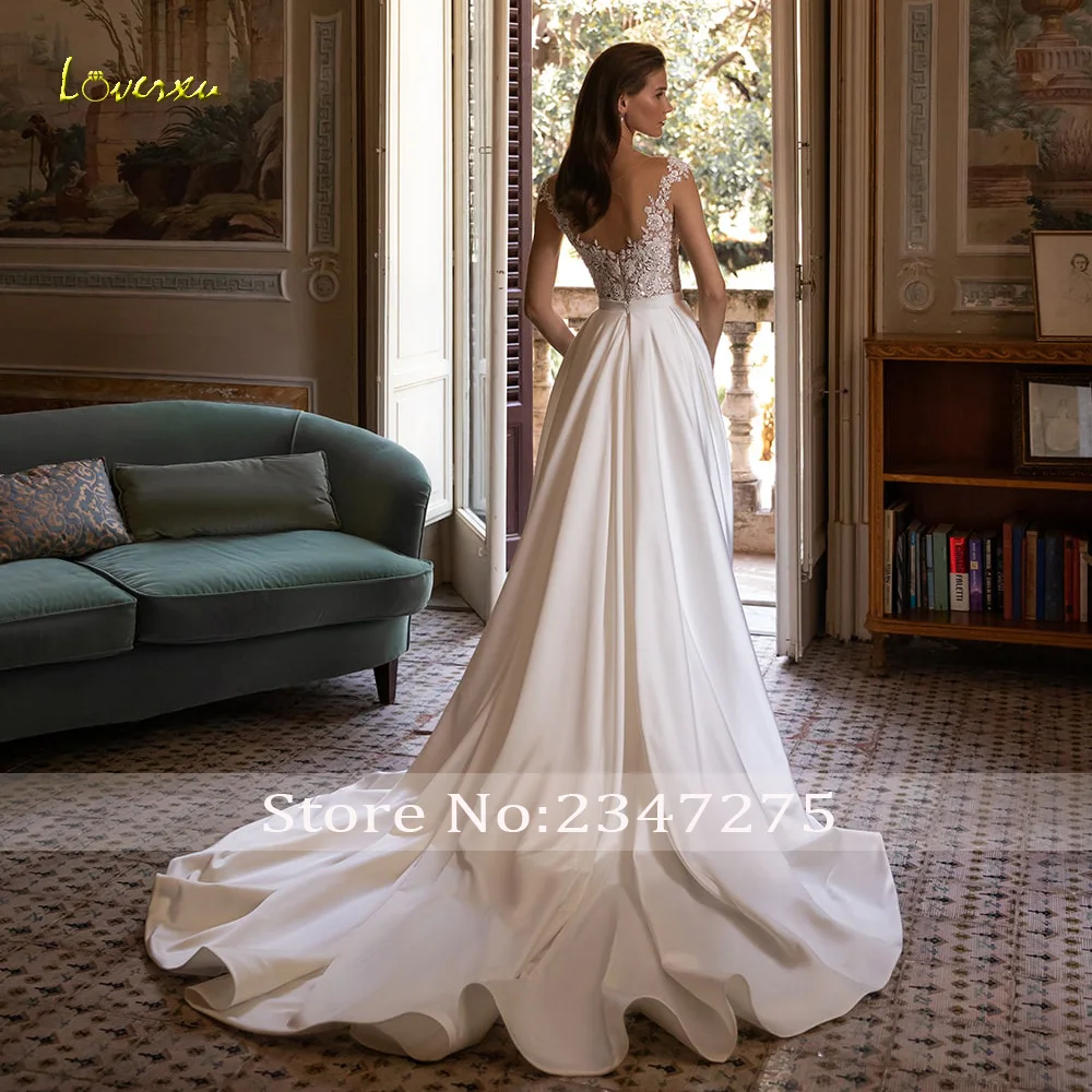 Loverxu abiti da sposa a sirena 2024 o-collo manica con cappuccio treno staccabile Vestido De Novia Appliques con perline abito di raso De Mariee