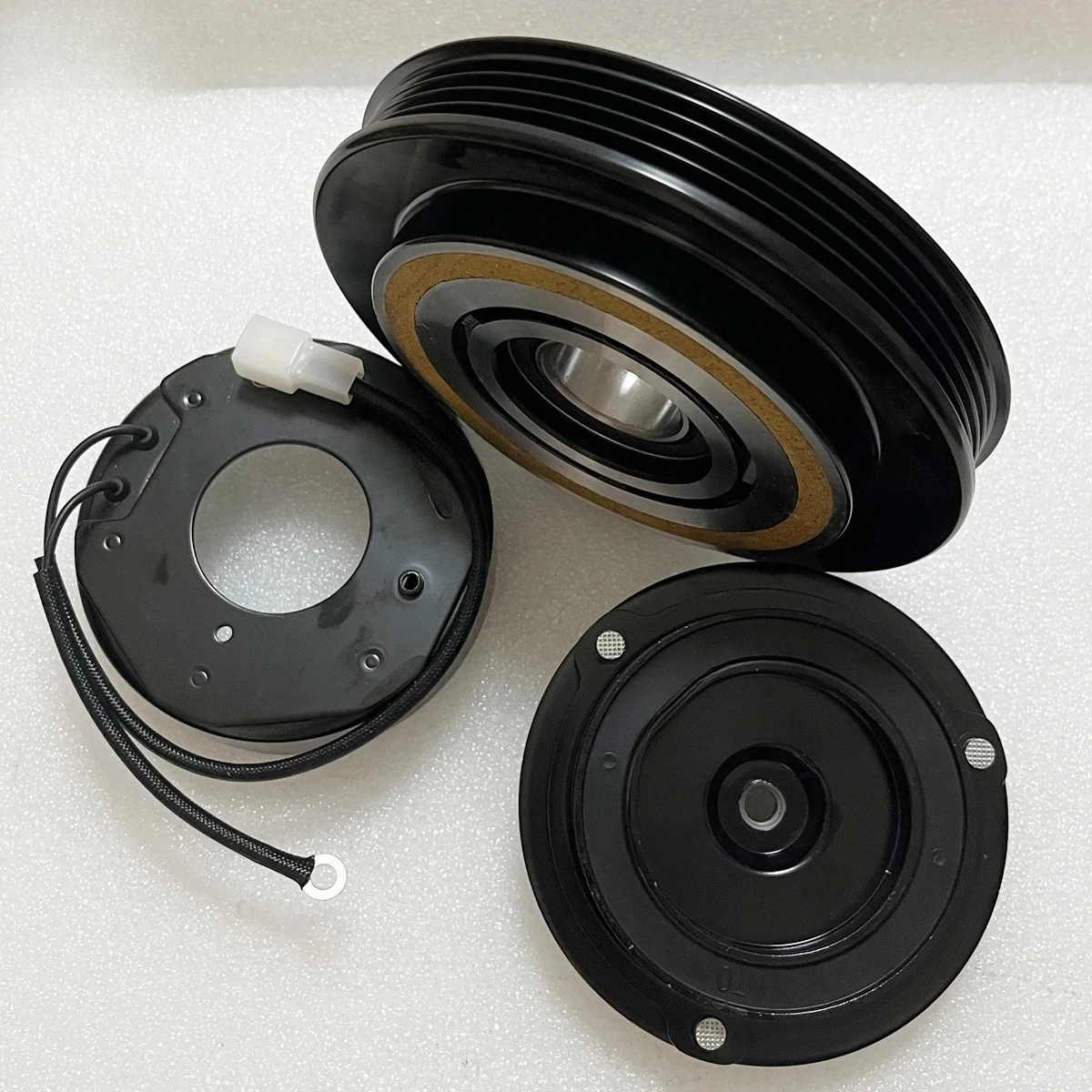 AC Compressor Clutch Pulley FOR CARINA E COROLLA CELICA HILUX II Pickup 4 RUNNER 88320-1A190 88320-2B110 88320-2B300