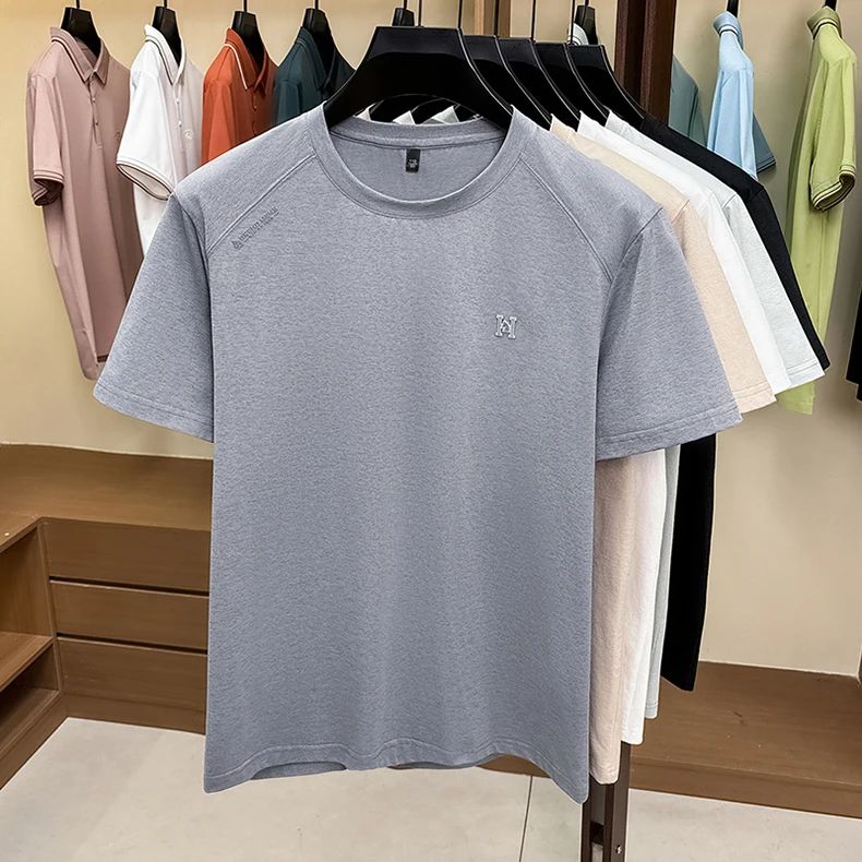 Modisches Luxusmarken-T-Shirt für Herren mit Kurzarm, geprägten Buchstaben, neuem Stil, atmungsaktiv, sommerlich, lässig, Rundhalsausschnitt, einfarbig. – Detail 17