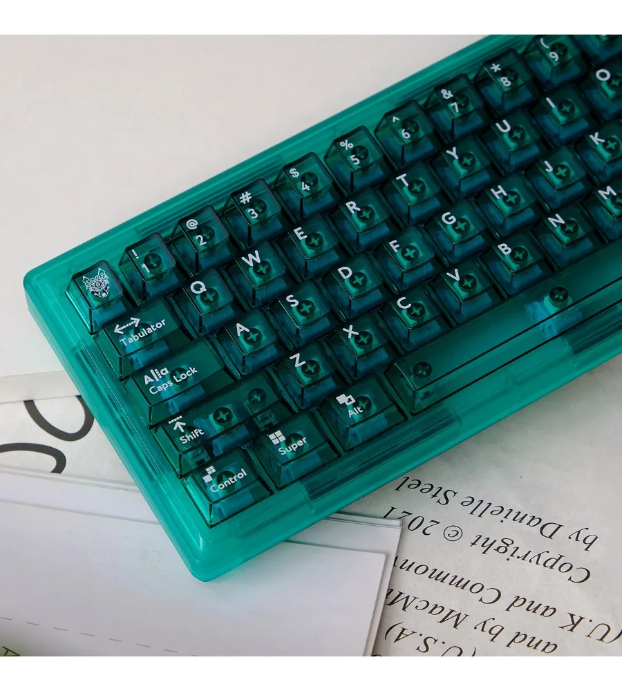 Keycap is engraved PC material 114 keys Original factory height Mechanical keyboard cap Glacier green/red/white/blue Transparent
