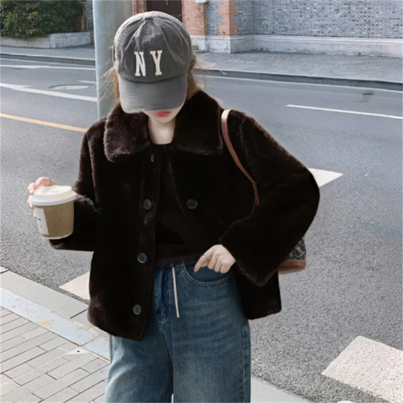 سترة نسائية طويلة من الجلد الصناعي قابلة للعكس لخريف 2025 عصرية ومثيرة على الوجهين وخفيفة فاخرة #4