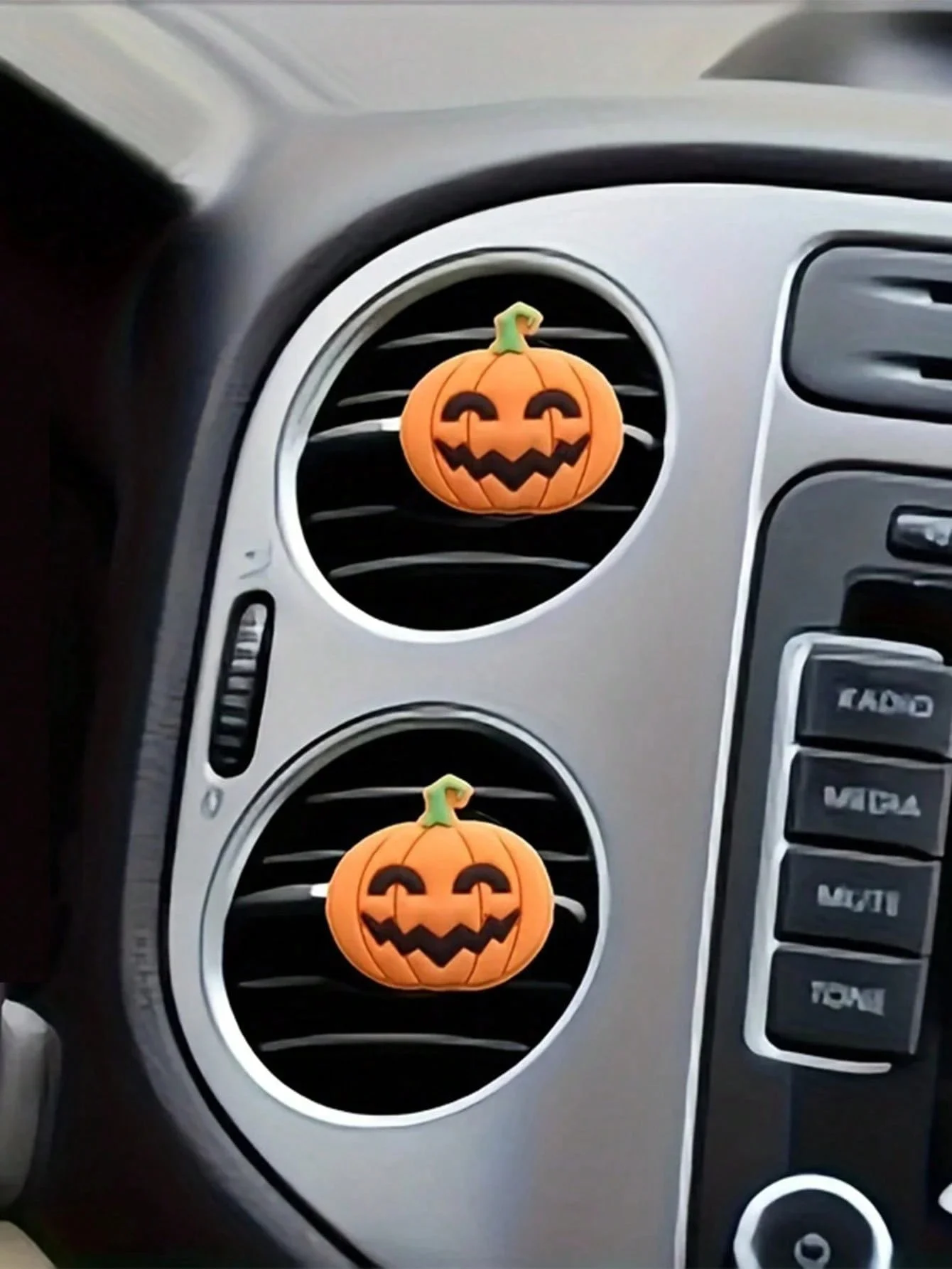 Decoração de ventilação de carro, clipe de fragrância de ventilação em forma de abóbora, contém perfume de carro (mantém o ar interior fresco), elegante, adequado para carro