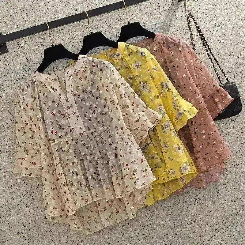 

Floral Print Chiffon Top Women's Short Sleeve Loose Fit Fashionable Korean Style Half Sleeve Lace Detail Summer Shirt