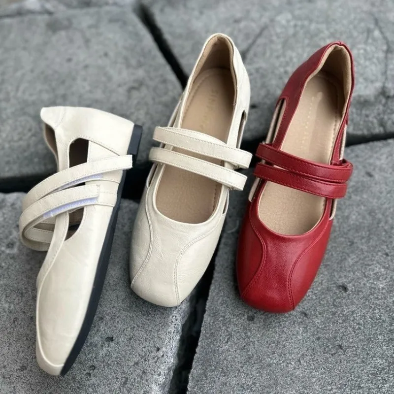

2026 Retro Style One-button Mary Jane Shoes Flat Sole Round Toe Shallow Mouth Versatile Single Shoes
