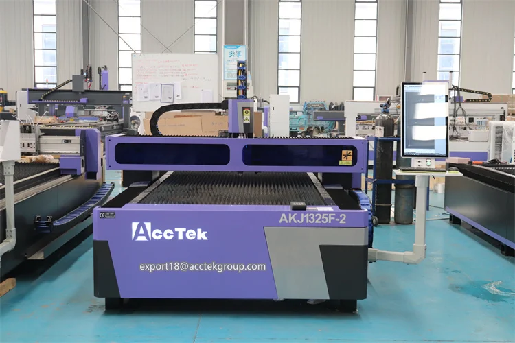 4x8 Cnc laserowa maszyna do cięcia metalu cena włókna mieszane urządzenie do cięcia laserowego Co2 do metalu niemetalu Raycus 1kw 1.5kw 2kw