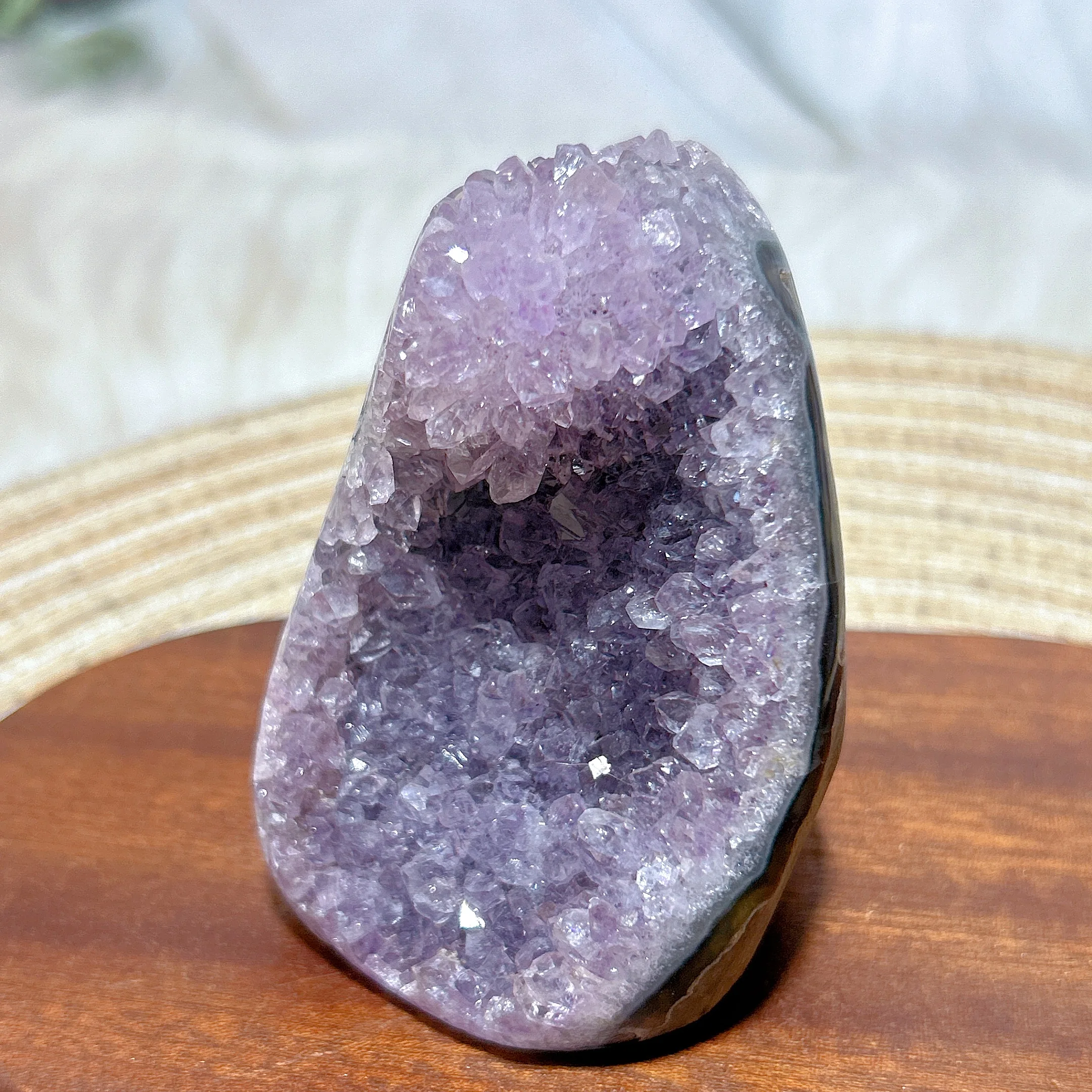 Healing Natural Brazil Crystal Amethyst Druzy Raw Stone Free Form Geode Specimen Gemstones Energy Reiki Home Decorations Gift