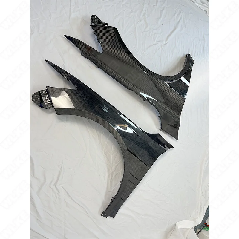 

Вентилируемые передние крылья из углеродного волокна для Accord 10-го поколения 2018-2022 гг.