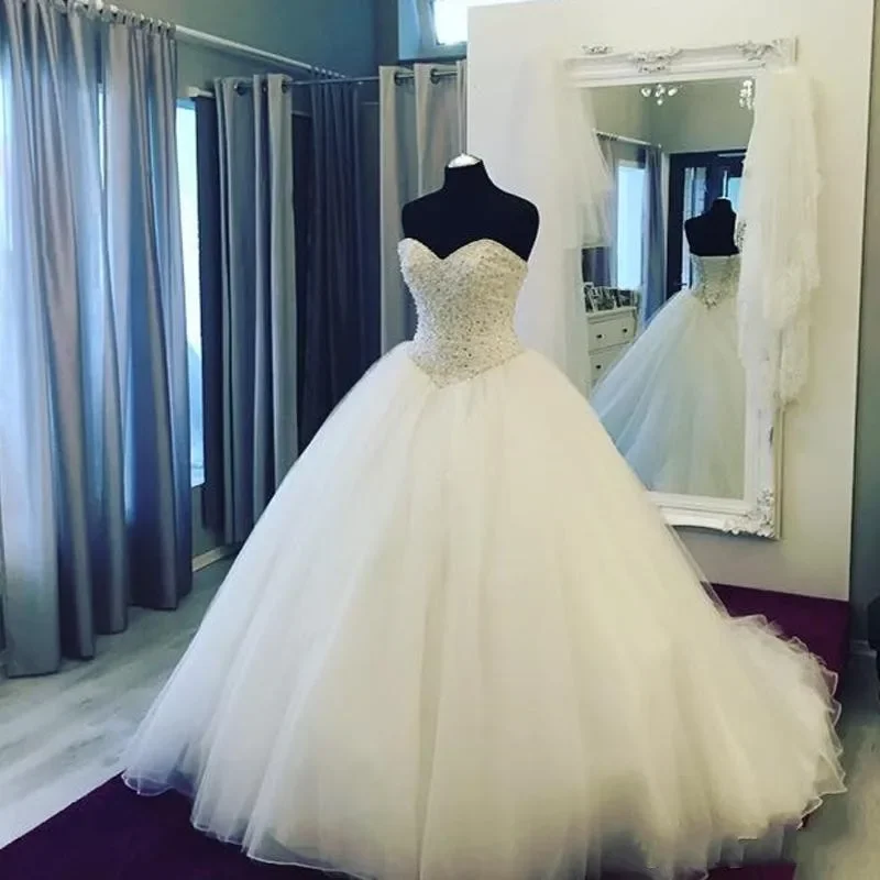 

Luxury Sweetheart Ball Gown Wedding Dresses Robe de mariee Formal Beading Crystal Tulle Formal Bridal Gown Plus Size