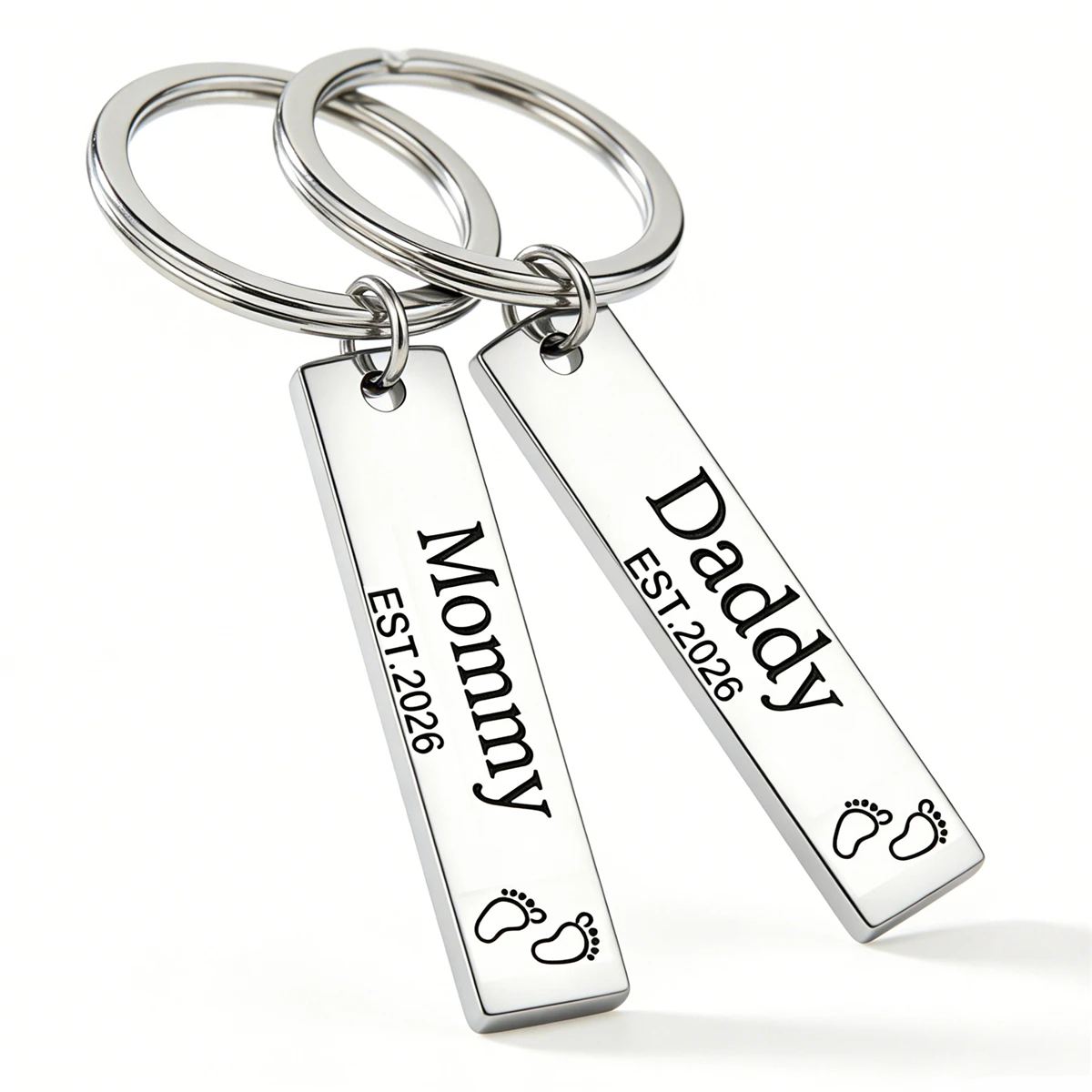 2PCS New Parents Keychains Gift Stainless Steel Laser Engraved Key Chains Mommy Daddy Est 2026 Couple Keyring Baby Shower Gift
